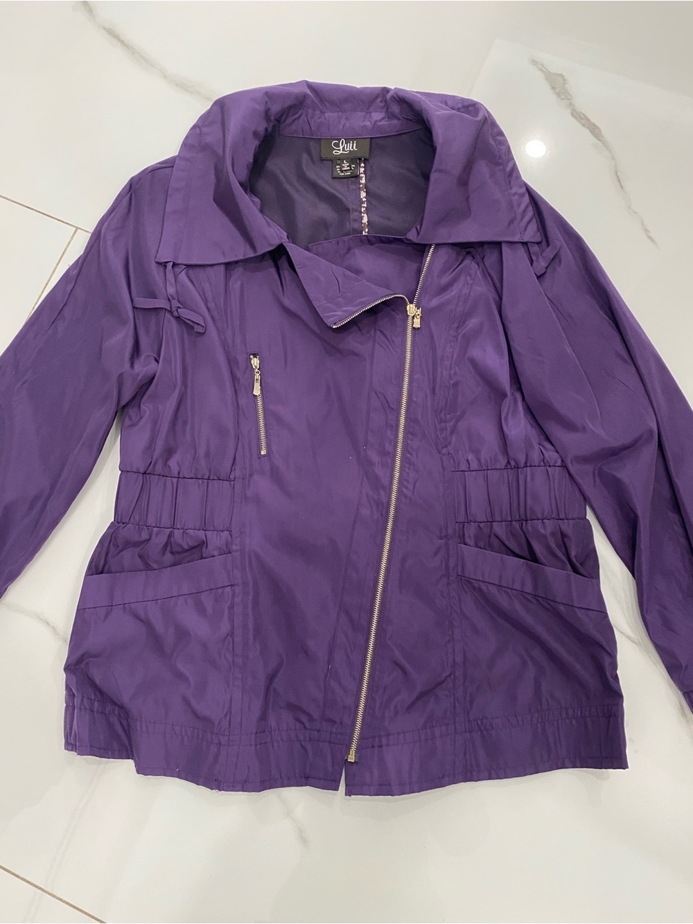 Luii Women's Purple Utility Zip Jacket, 2 front pockets, elastic waist in back.